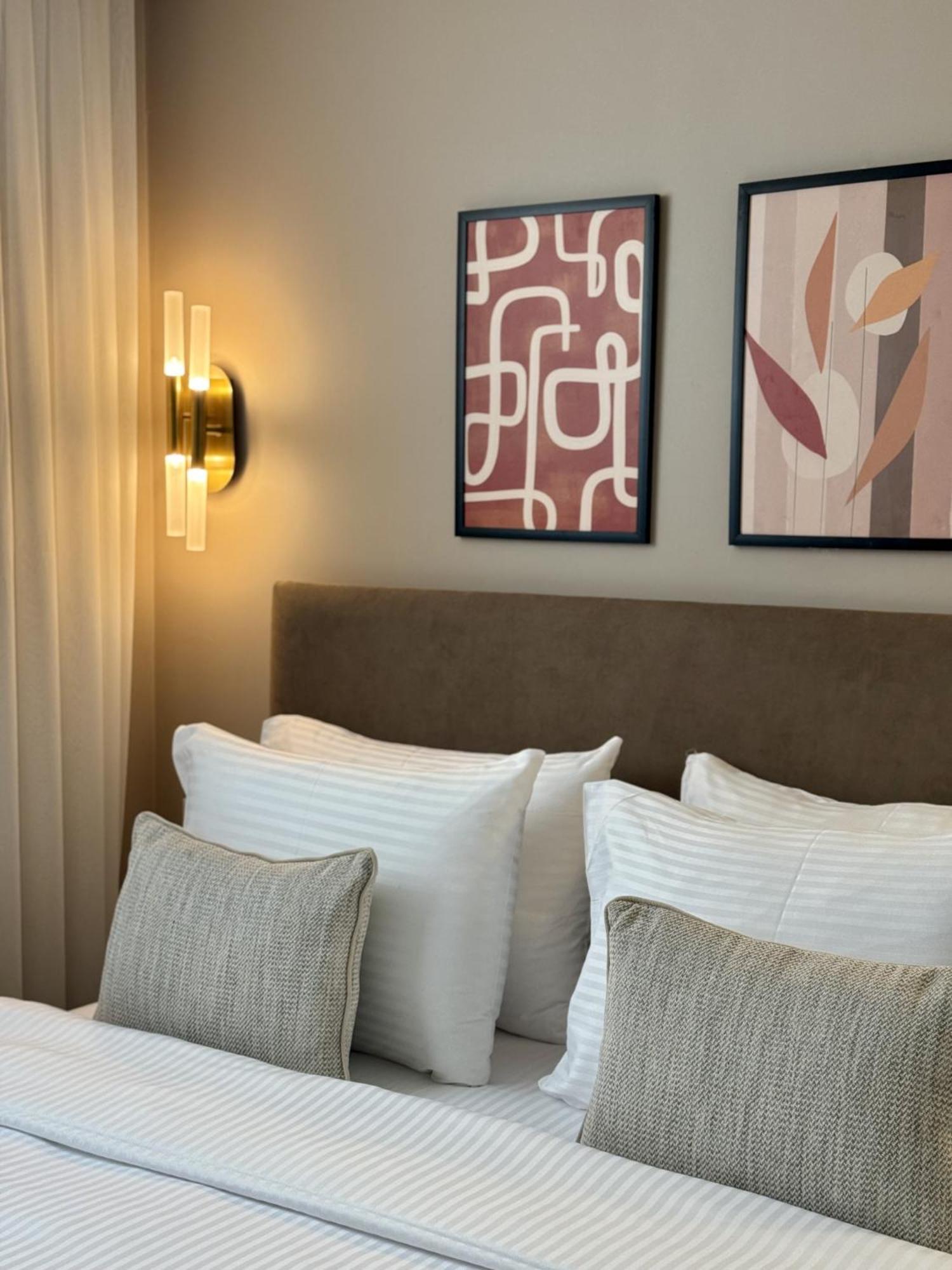 Weingart Suites Hotel Istanbul Bagian luar foto