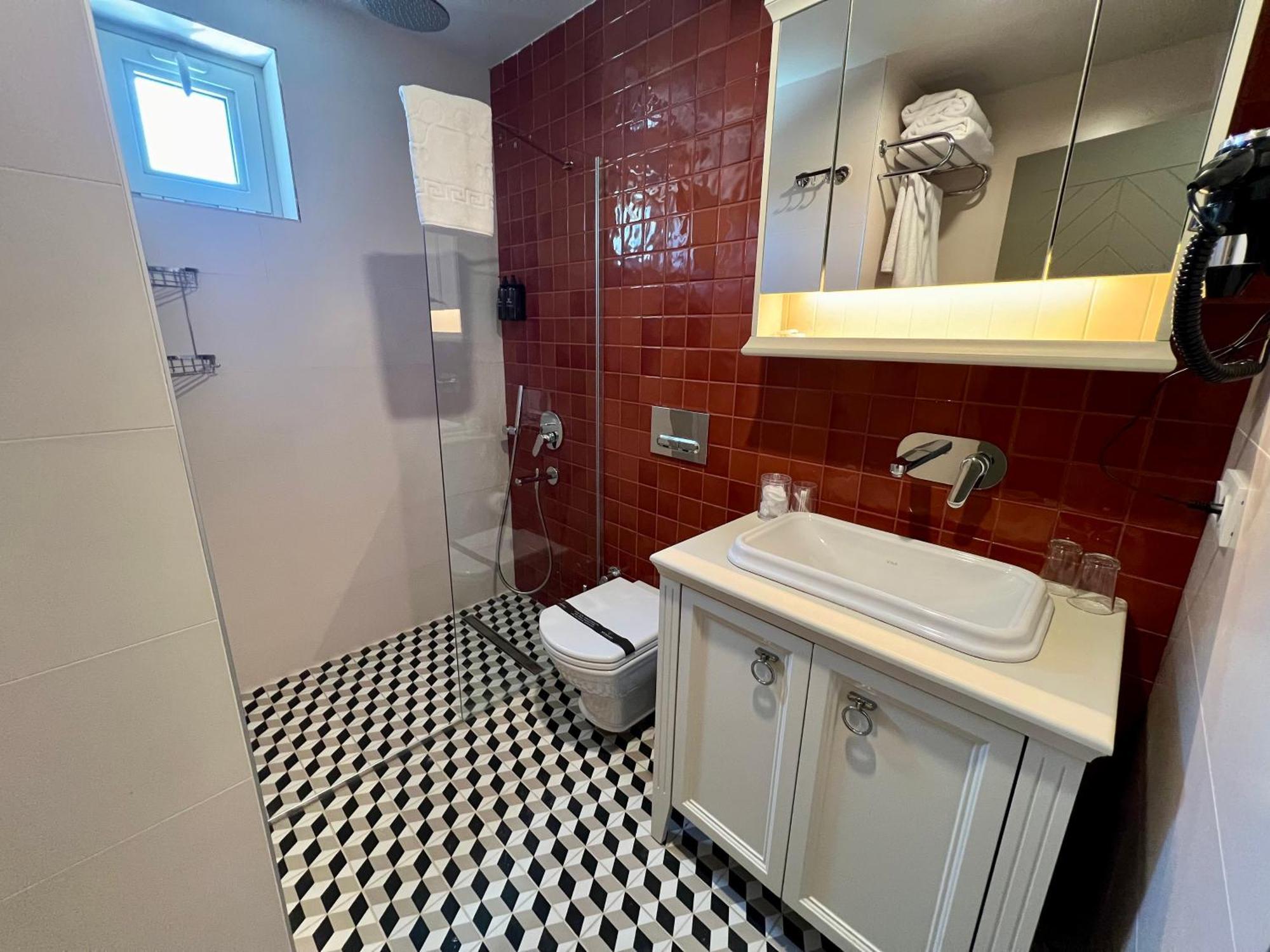 Weingart Suites Hotel Istanbul Bagian luar foto